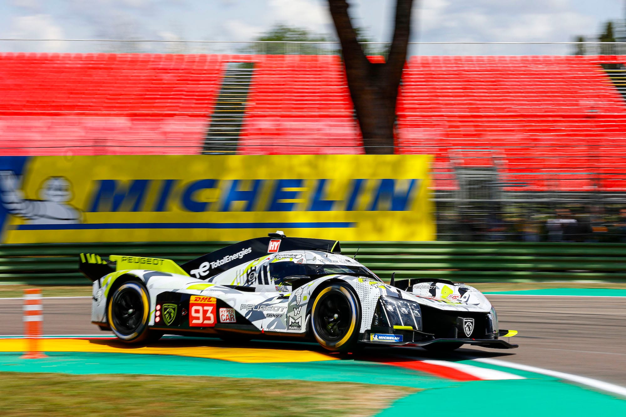 Peugeot: Choice between low drag and high downforce at Spa
